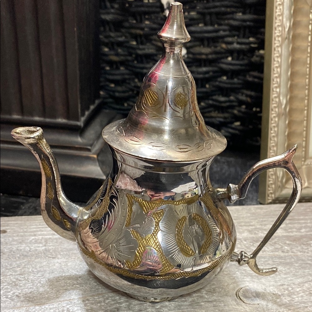Vintage Moroccan Teapot Or Berrad!